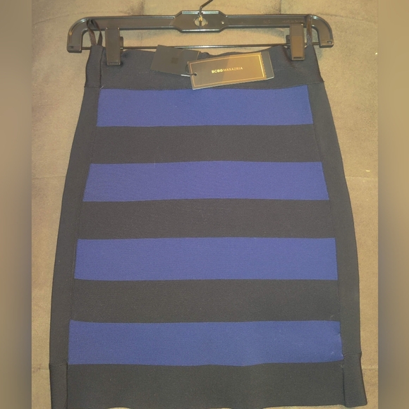 NWT BCBG Maxazria "ALINA" mini skirt - Picture 5 of 5